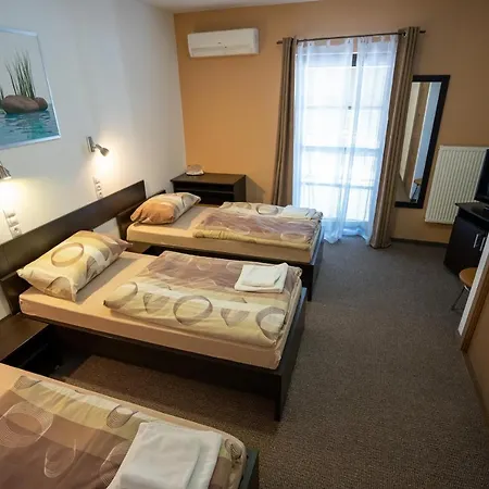 招待所 托斯卡纳旅馆 3*