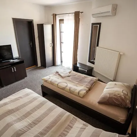 托斯卡纳旅馆 招待所 尼特拉