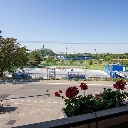 托斯卡纳旅馆 招待所 尼特拉